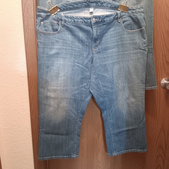 Old Navy women's plus size lot of 2 cropped capri ankle blue denim jeans sz 24 - Picture 2 of 15
